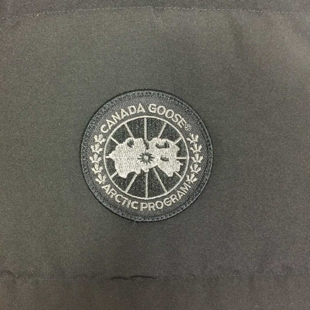 Canada Goose Black Label Down Vest - PerfectKickZ