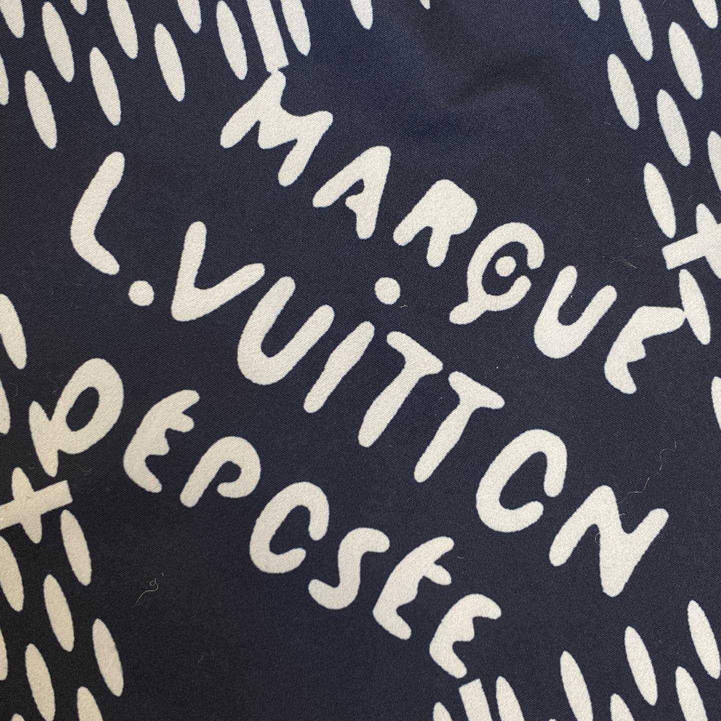 Louis Vuitton Reversible Nylon And Fleece Windbreaker - 