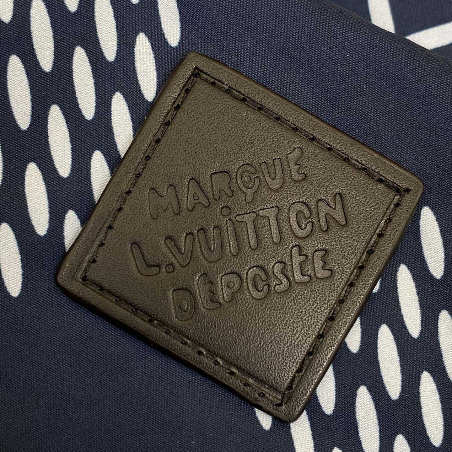 Louis Vuitton Reversible Nylon And Fleece Windbreaker - 