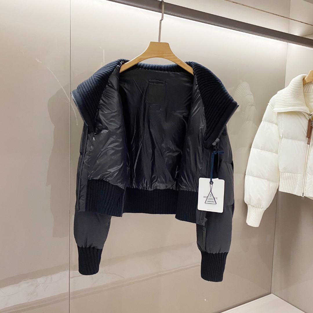 Moncler Jadeite Short Down Jacket - PerfectKickZ
