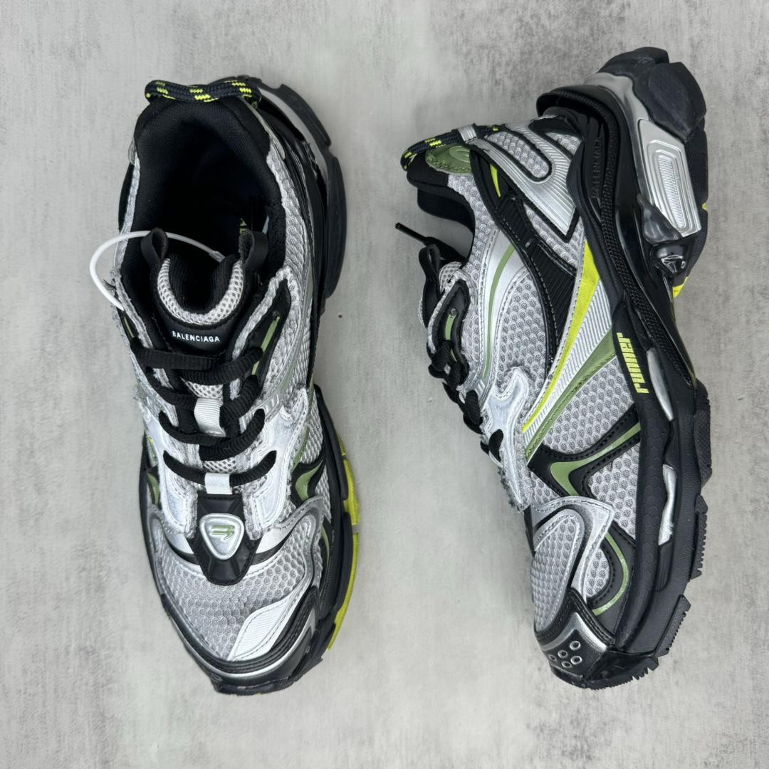 Balenciaga Runner 2.0 Sneaker In Silver - PerfectKickZ