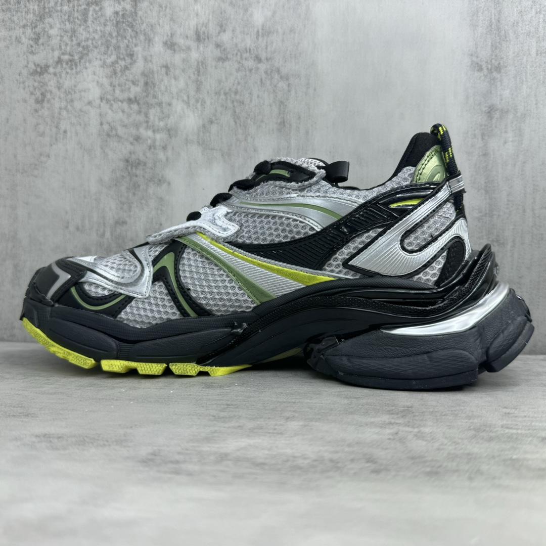 Balenciaga Runner 2.0 Sneaker In Silver - PerfectKickZ
