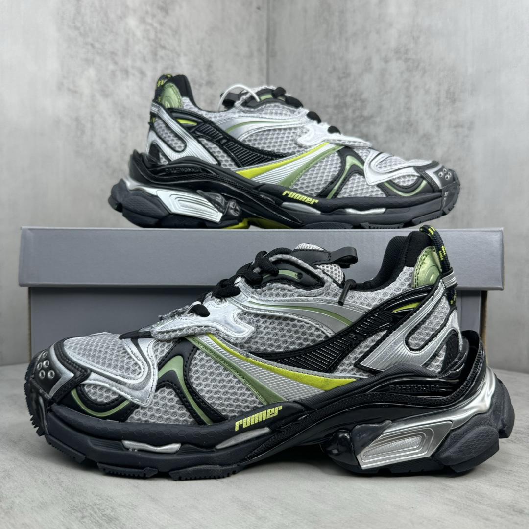Balenciaga Runner 2.0 Sneaker In Silver - PerfectKickZ