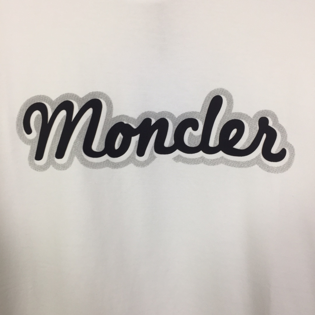 Moncler Logo T-Shirt - PerfectKickZ