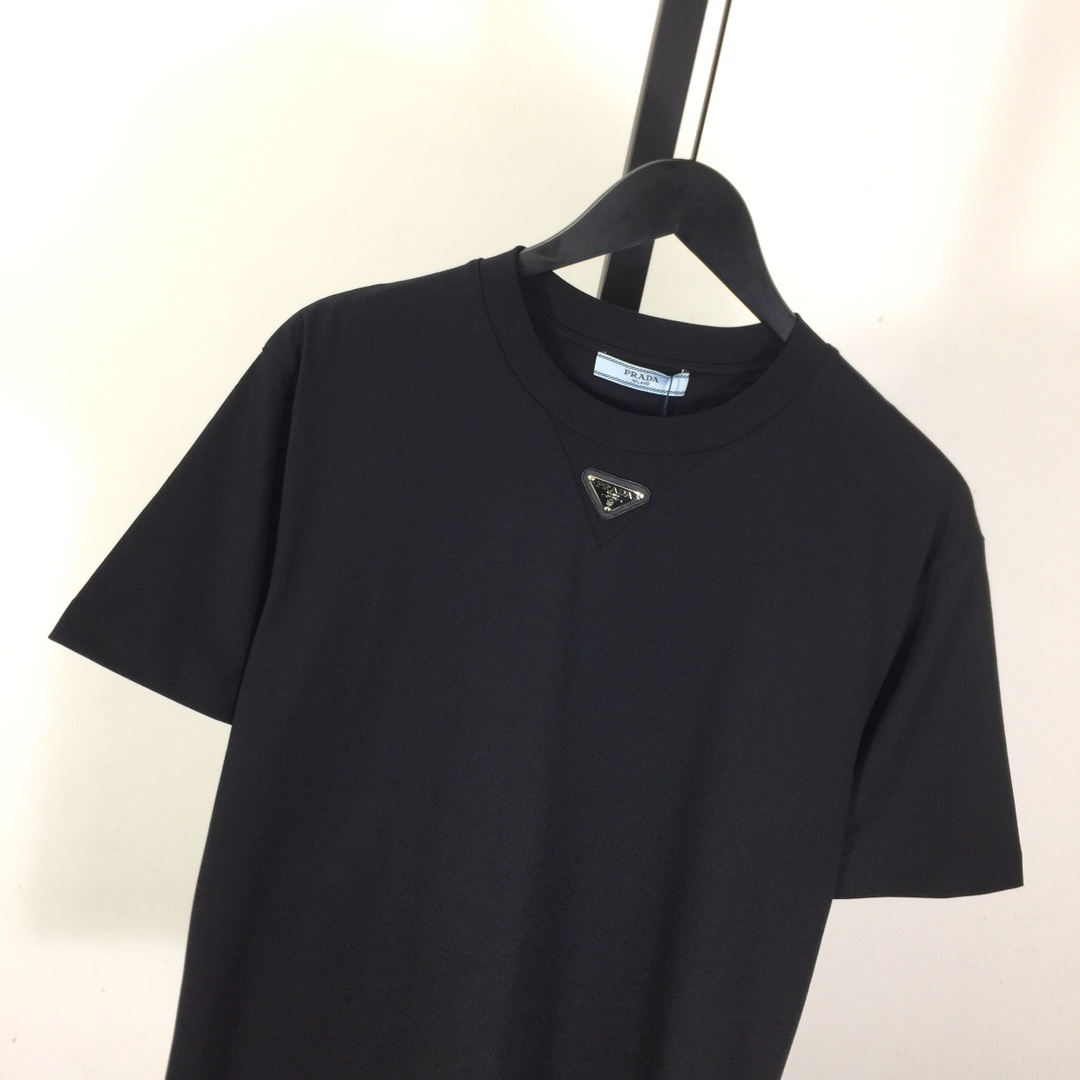 Prada Cotton  T-shirt  - 
