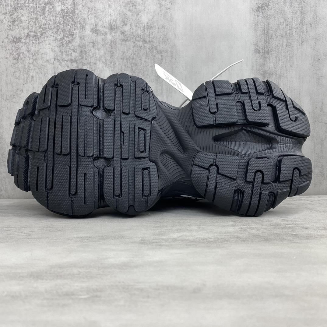 Balenciaga Cargo Sneaker - PerfectKickZ
