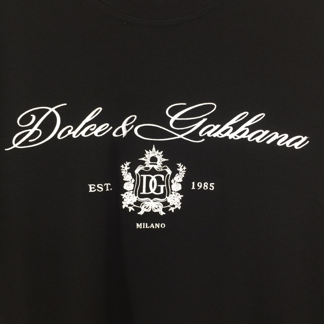 Dolce & Gabbana Logo T-Shirt - PerfectKickZ