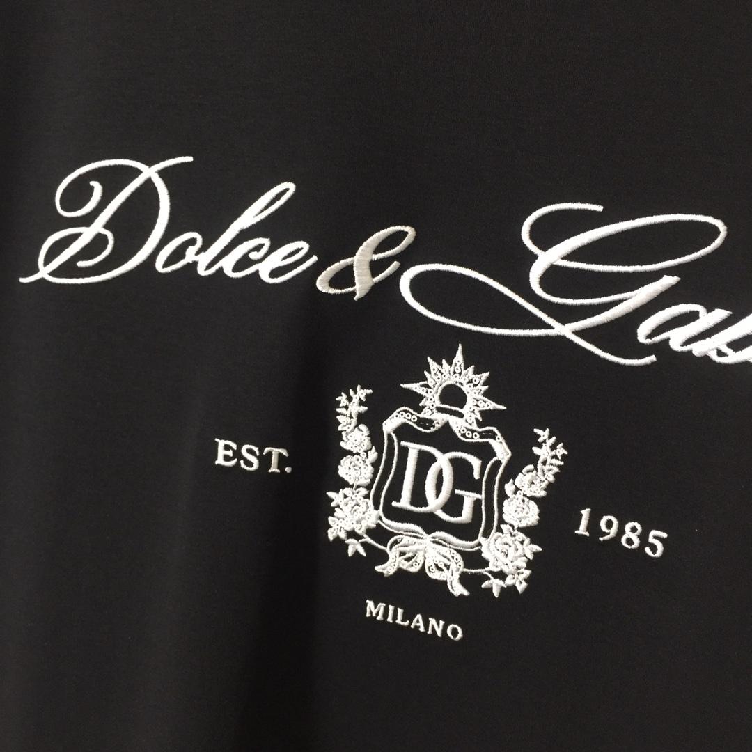 Dolce & Gabbana Logo T-Shirt - PerfectKickZ