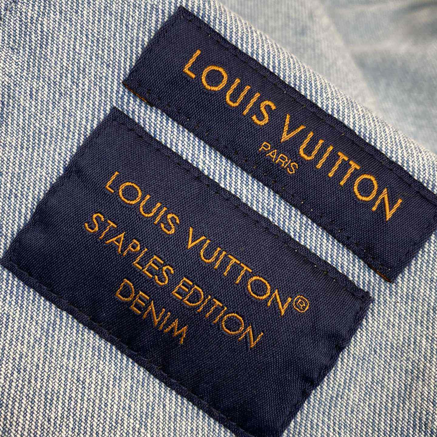 Louis Vuitton Short-Sleeved Denim Shirt  1AGJOP - PerfectKickZ