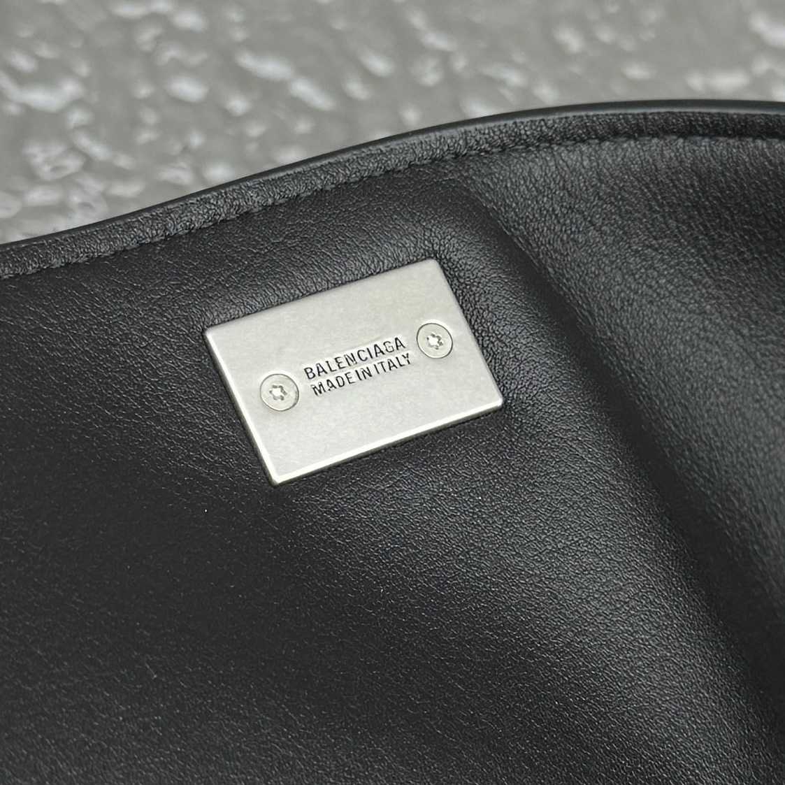 Balenciaga Rodeo Large Handbag In Black - PerfectKickZ