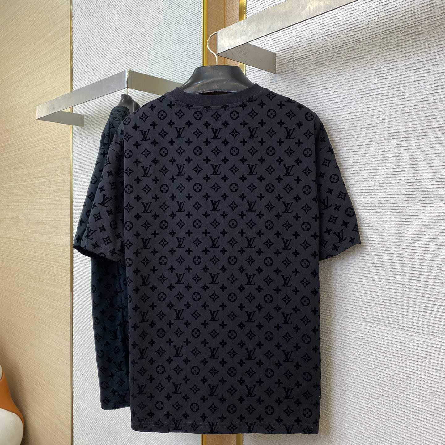 Louis Vuitton Graphic Jacquard Short-Sleeved Crewneck - PerfectKickZ