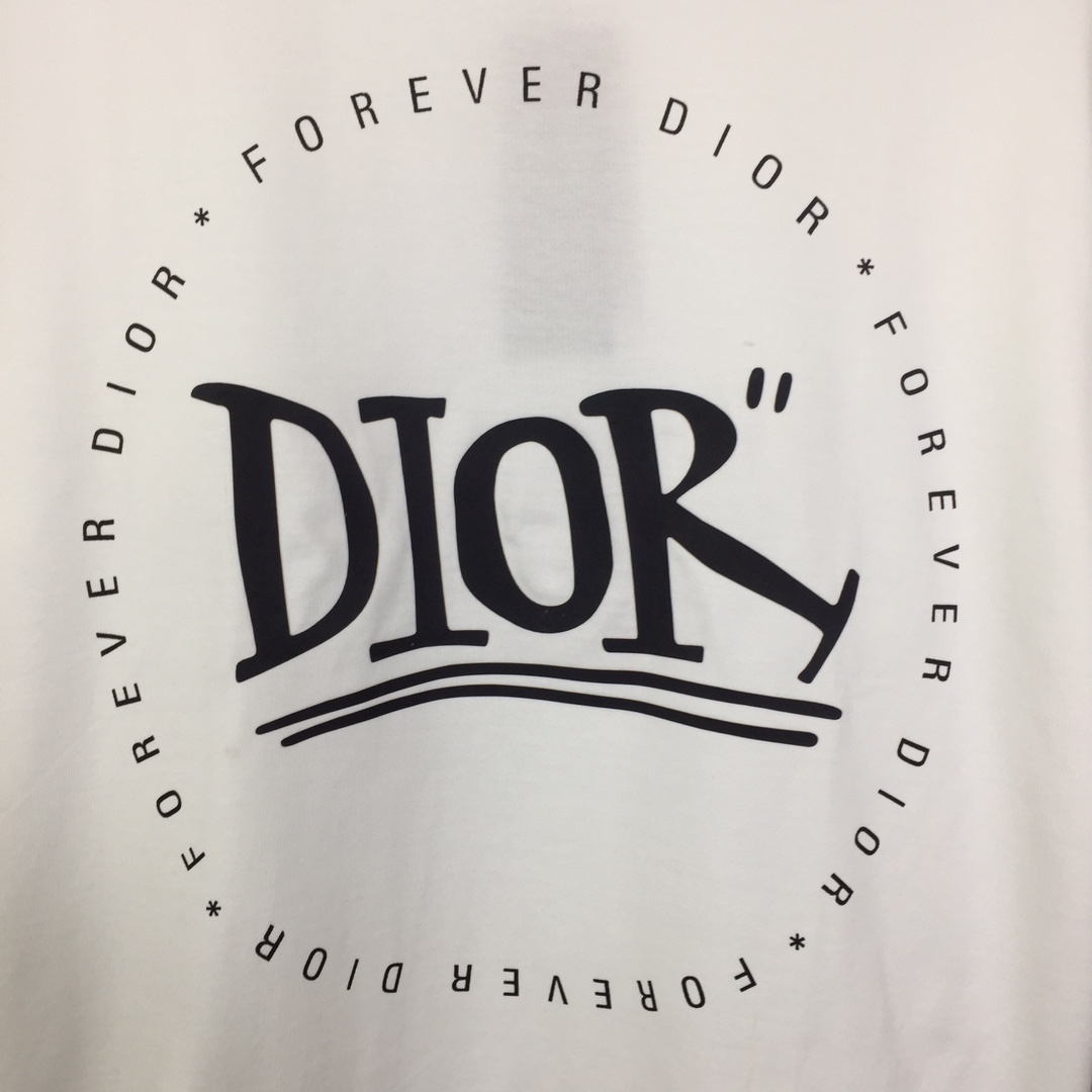 Dior Logo T-Shirt - PerfectKickZ