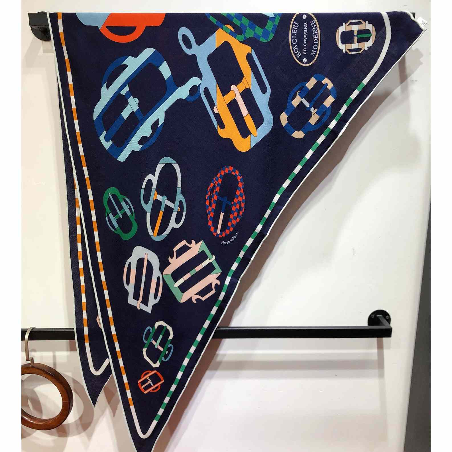 Hermes Bouclerie Moderne En Casaques Giant Triangle - PerfectKickZ