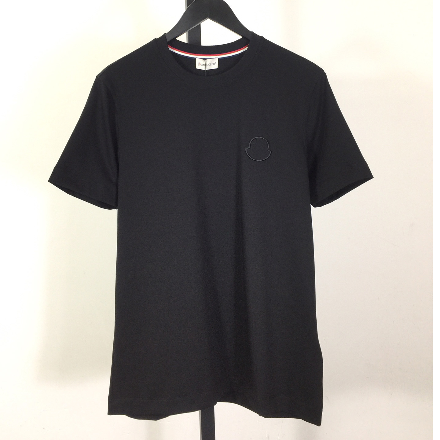 Moncler Logo T-Shirt - PerfectKickZ