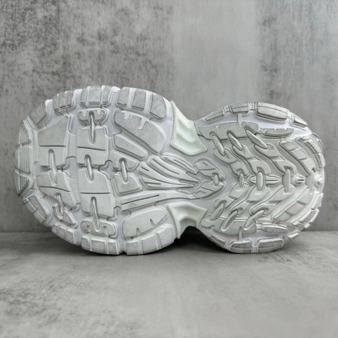Balenciaga 6XL Sneaker In White - 
