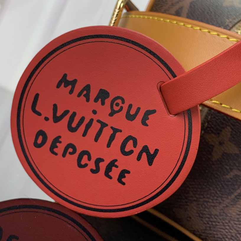 Louis Vuitton Locker Dopp Kit  M11765 - PerfectKickZ