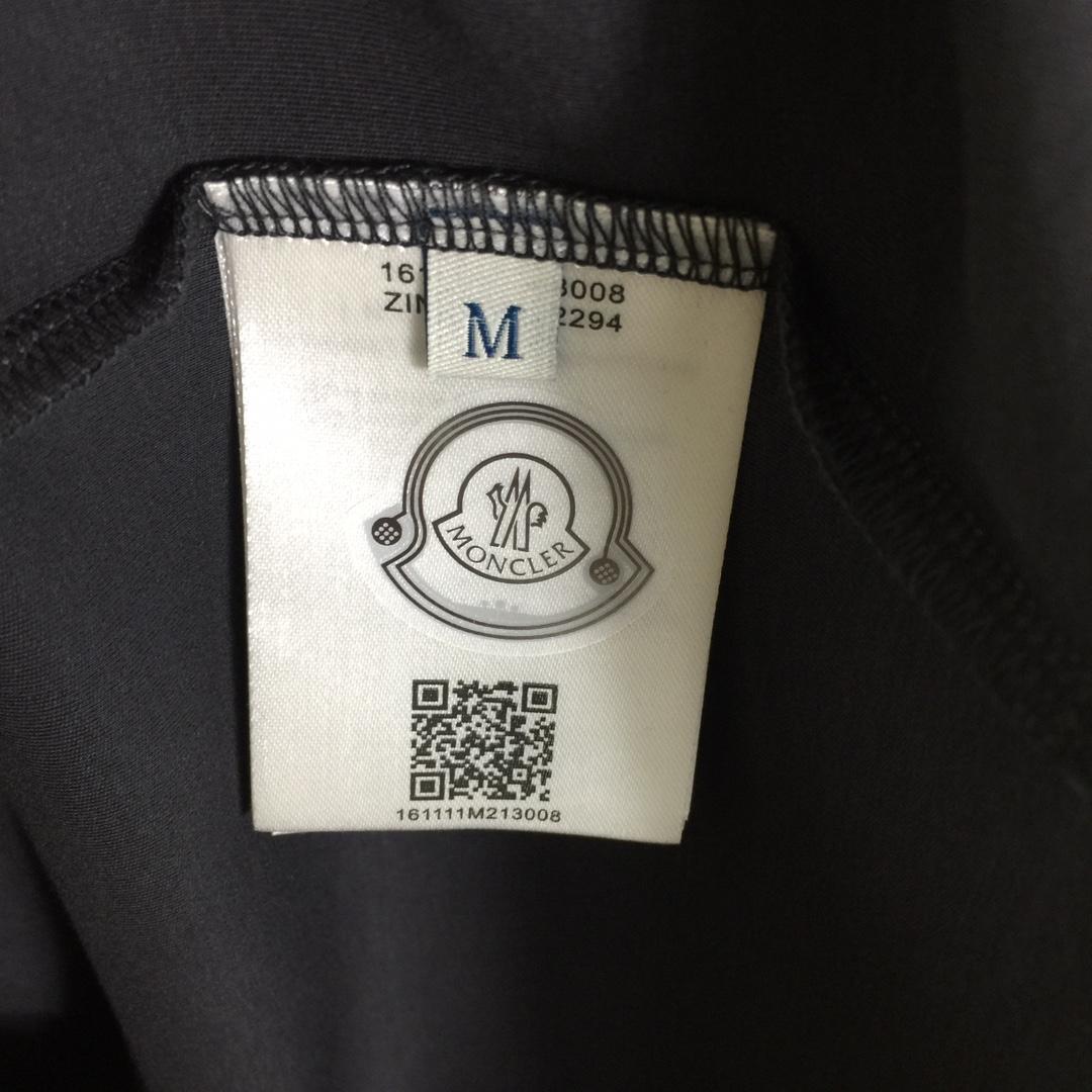 Moncler Logo T-Shirt - PerfectKickZ