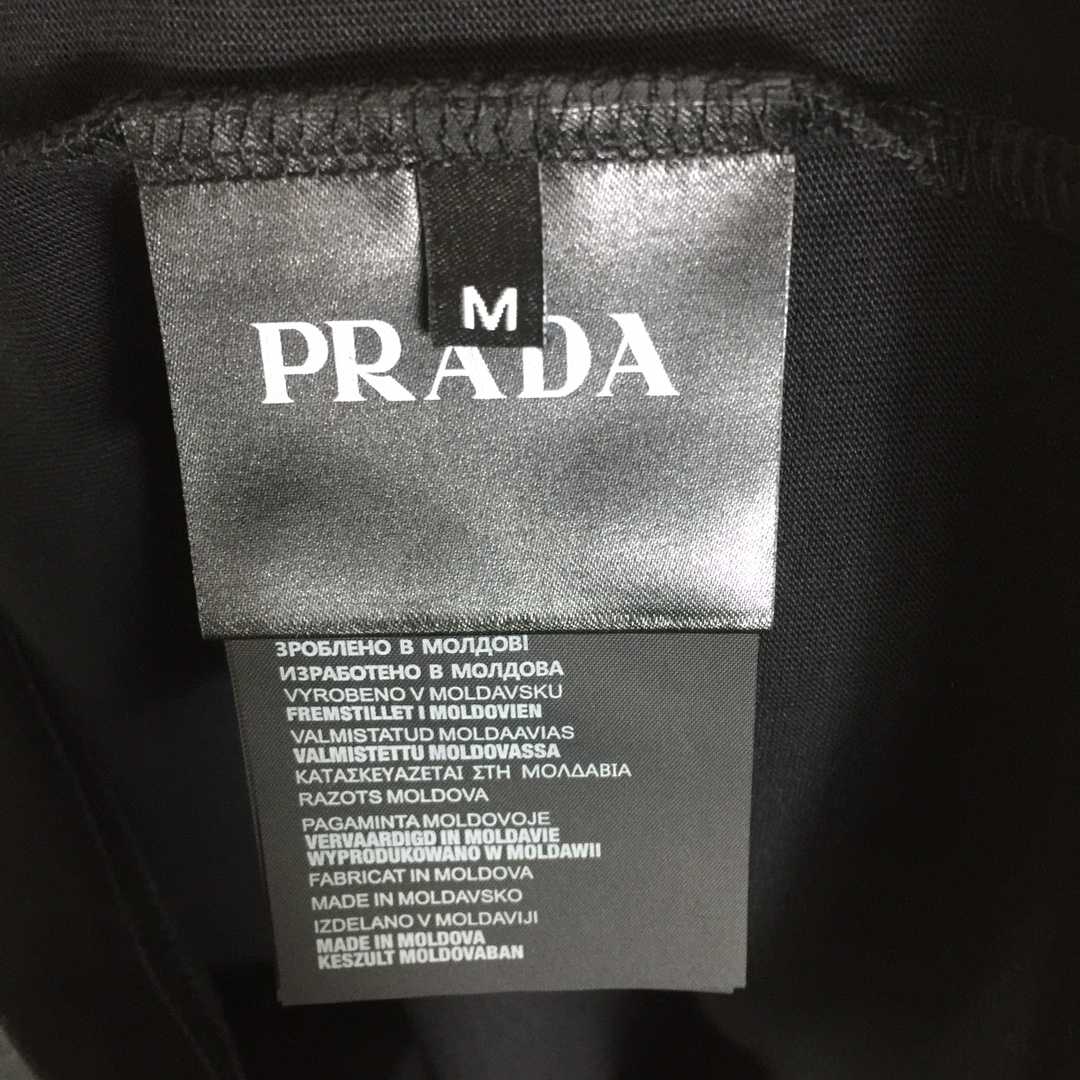 Prada Cotton  T-shirt  - 