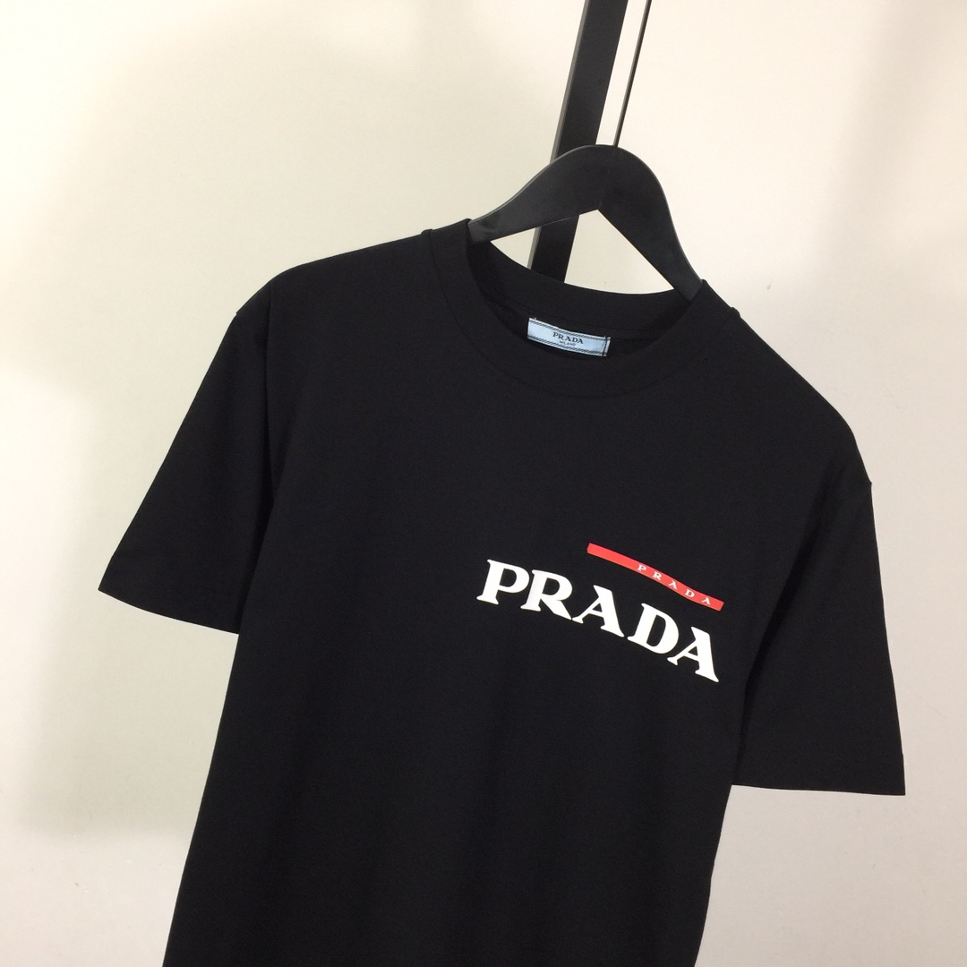 Prada Cotton  T-shirt  - 