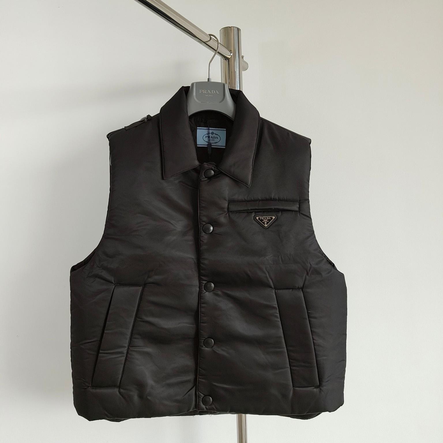 Prada Puffer Vest - PerfectKickZ