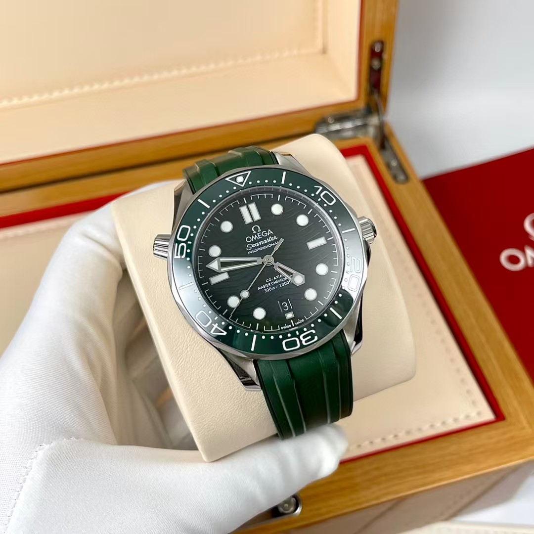 Omega Watch   42mm - PerfectKickZ