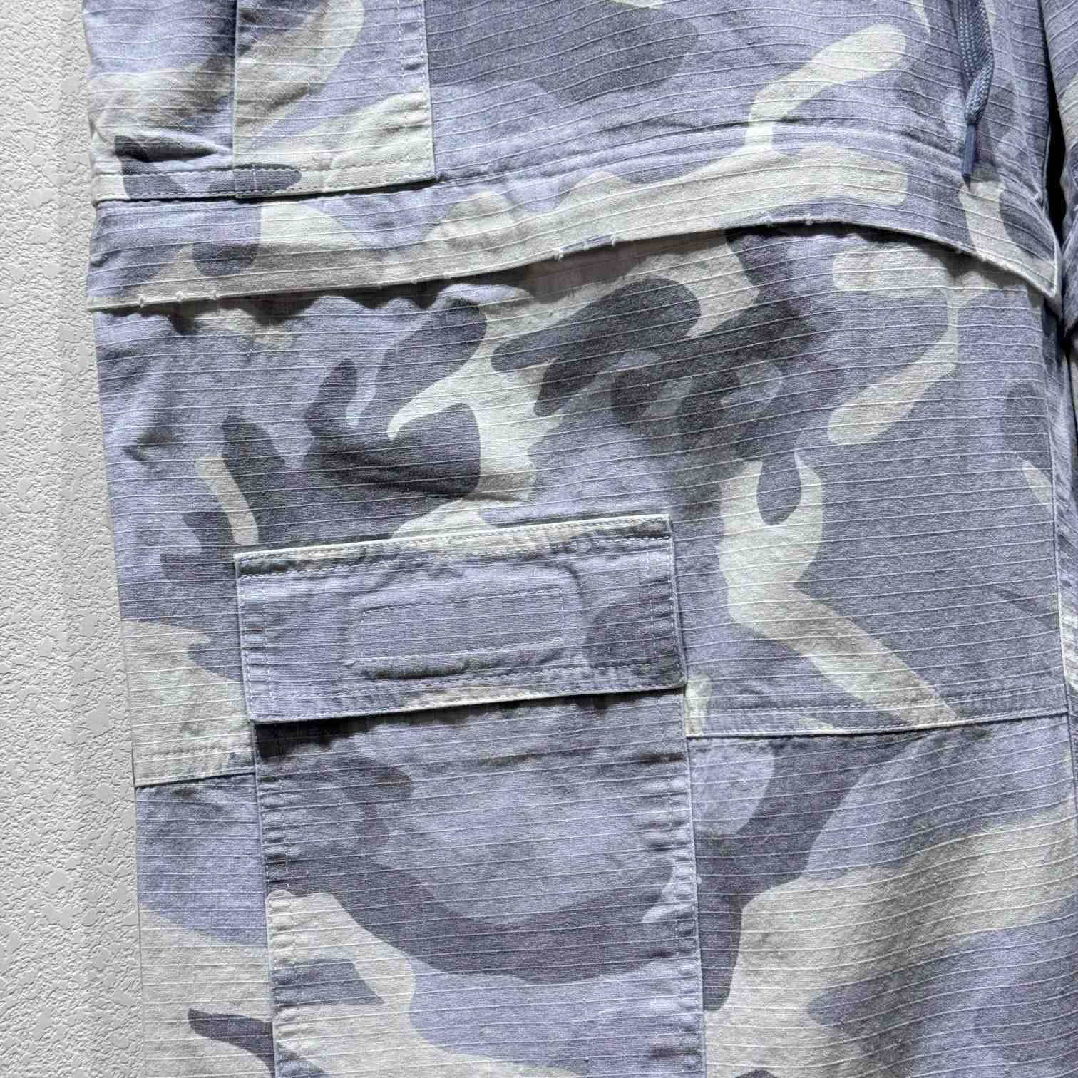 Balenciaga Large Cargo Pants In Light Grey - PerfectKickZ