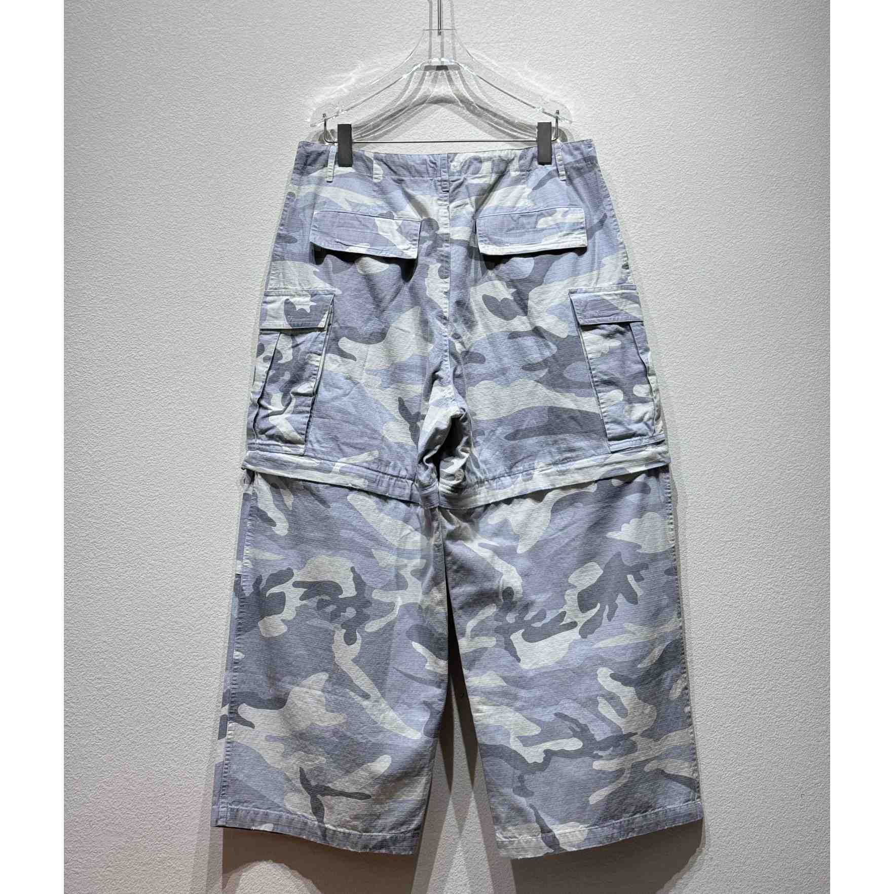 Balenciaga Large Cargo Pants In Light Grey - PerfectKickZ