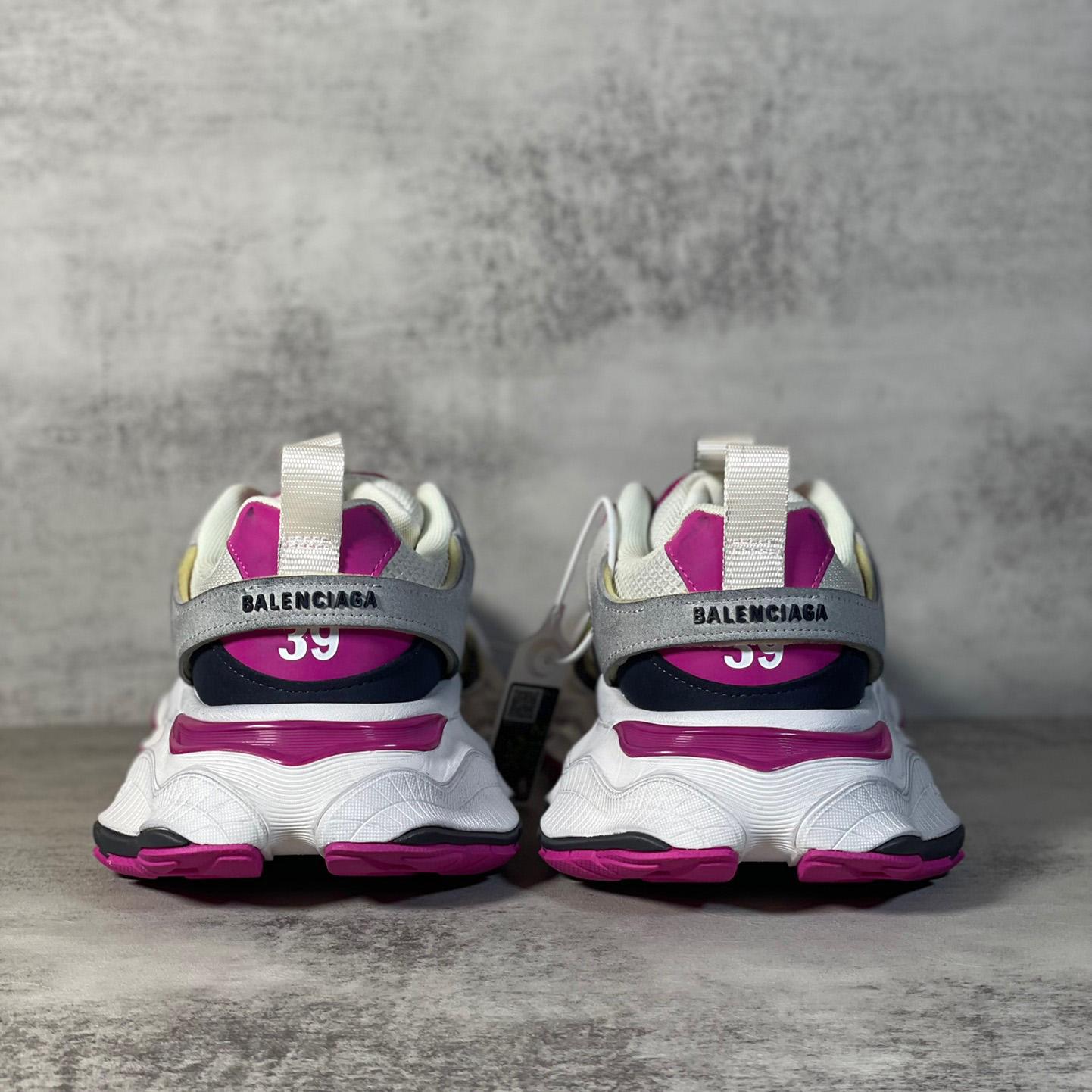Balenciaga Cargo Sneaker - PerfectKickZ