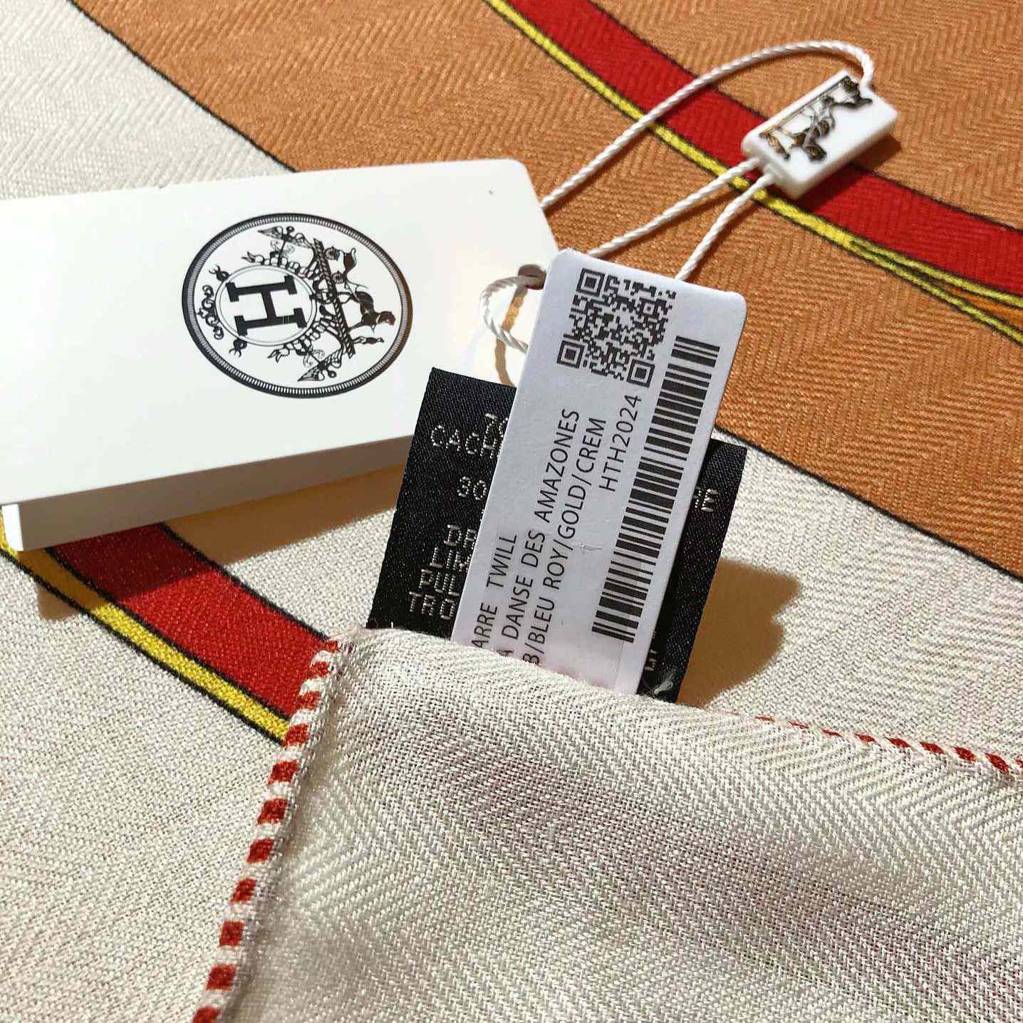 Hermes Giant Triangle - PerfectKickZ