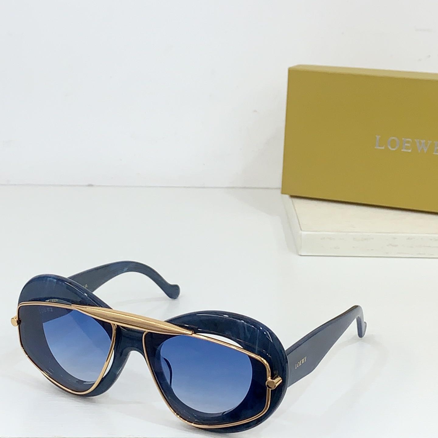 Loewe LW40120I Sunglasses   - PerfectKickZ