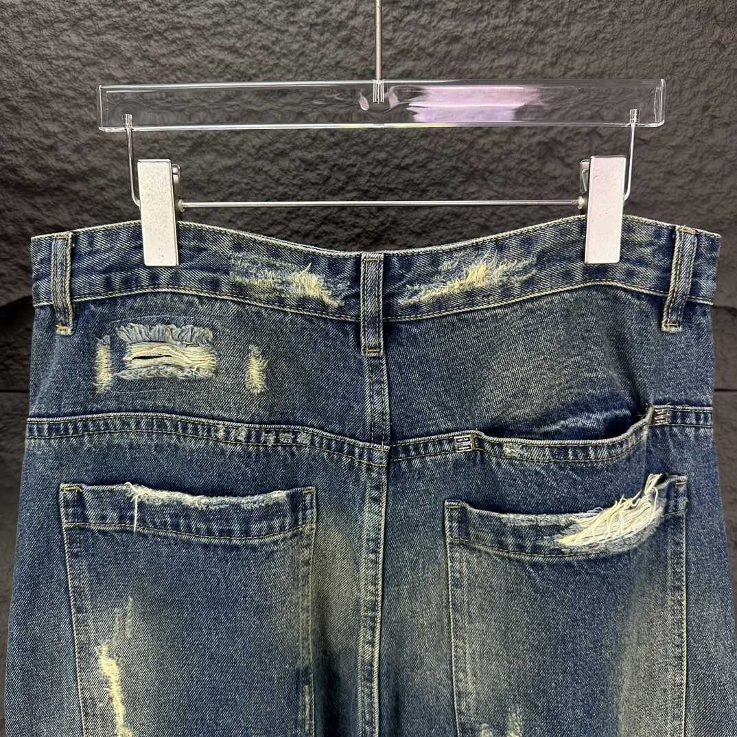 Givenchy Straight-leg Jeans - PerfectKickZ