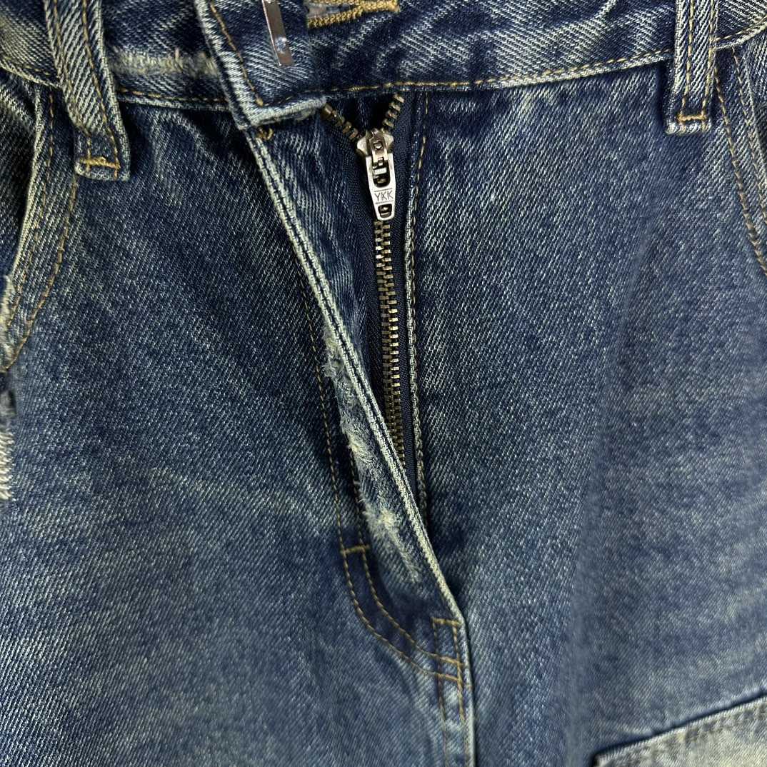 Givenchy Straight-leg Jeans - PerfectKickZ