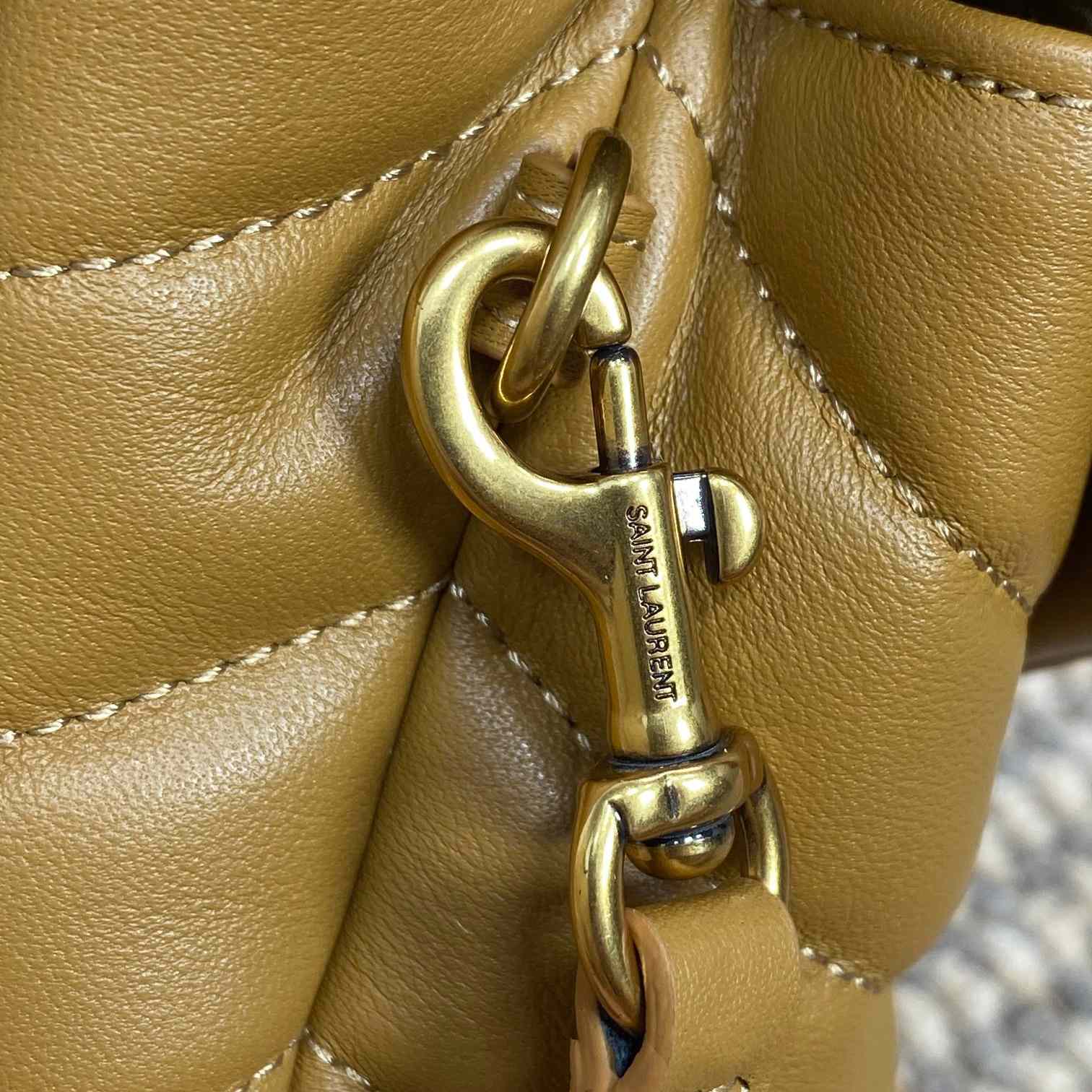 Saint Laurent Loulou Shoulder Bag   20x7x15cm - PerfectKickZ