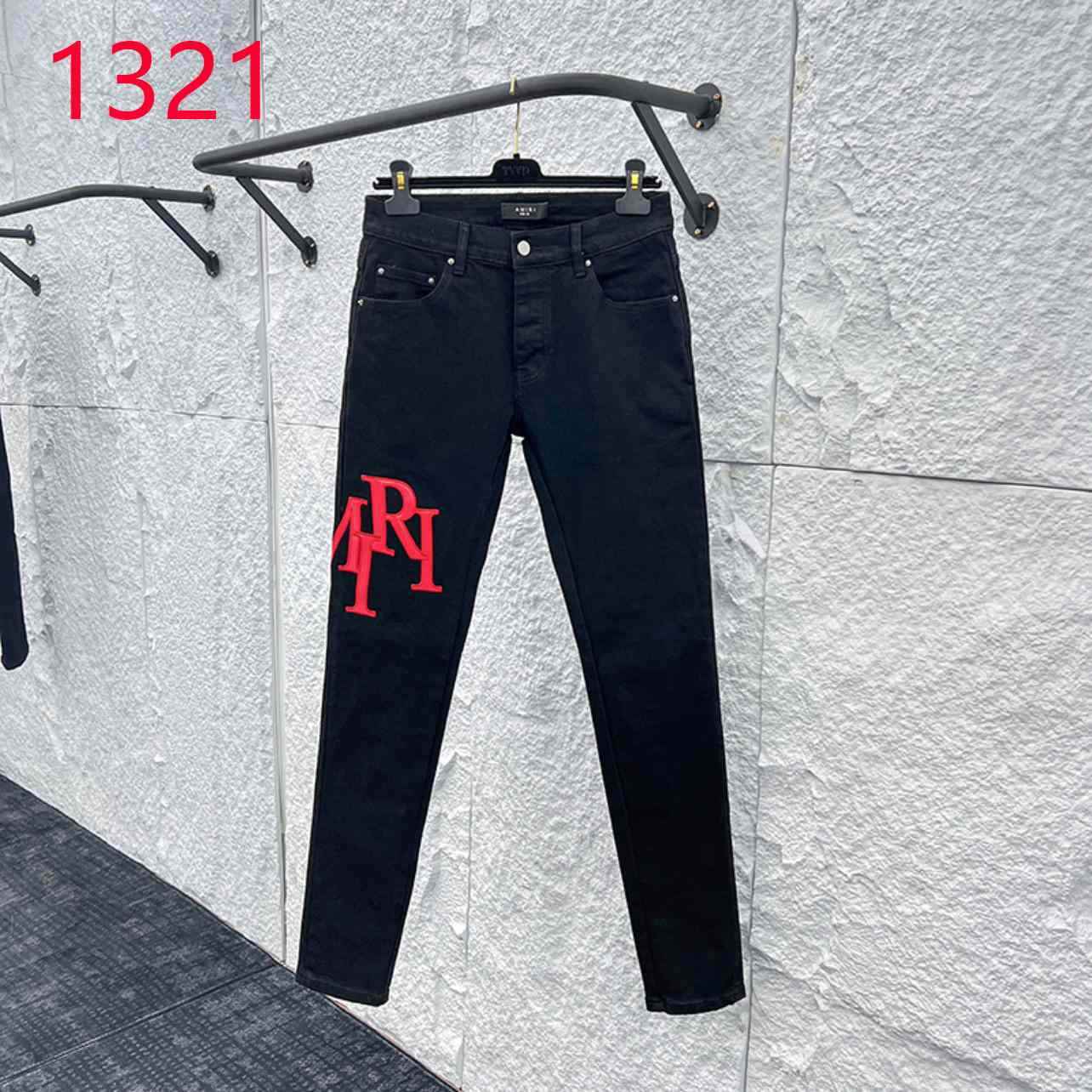 Amiri Jeans    1321 - PerfectKickZ