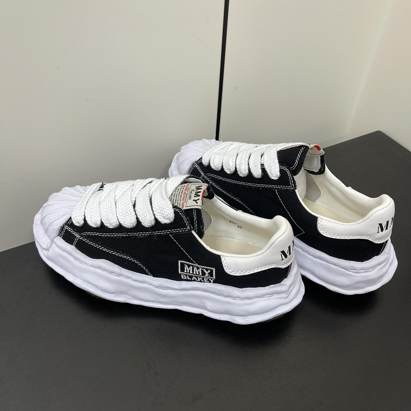 Maison Mihara Yasuhiro OG Sole Canvas Low Black Sneakers - PerfectKickZ
