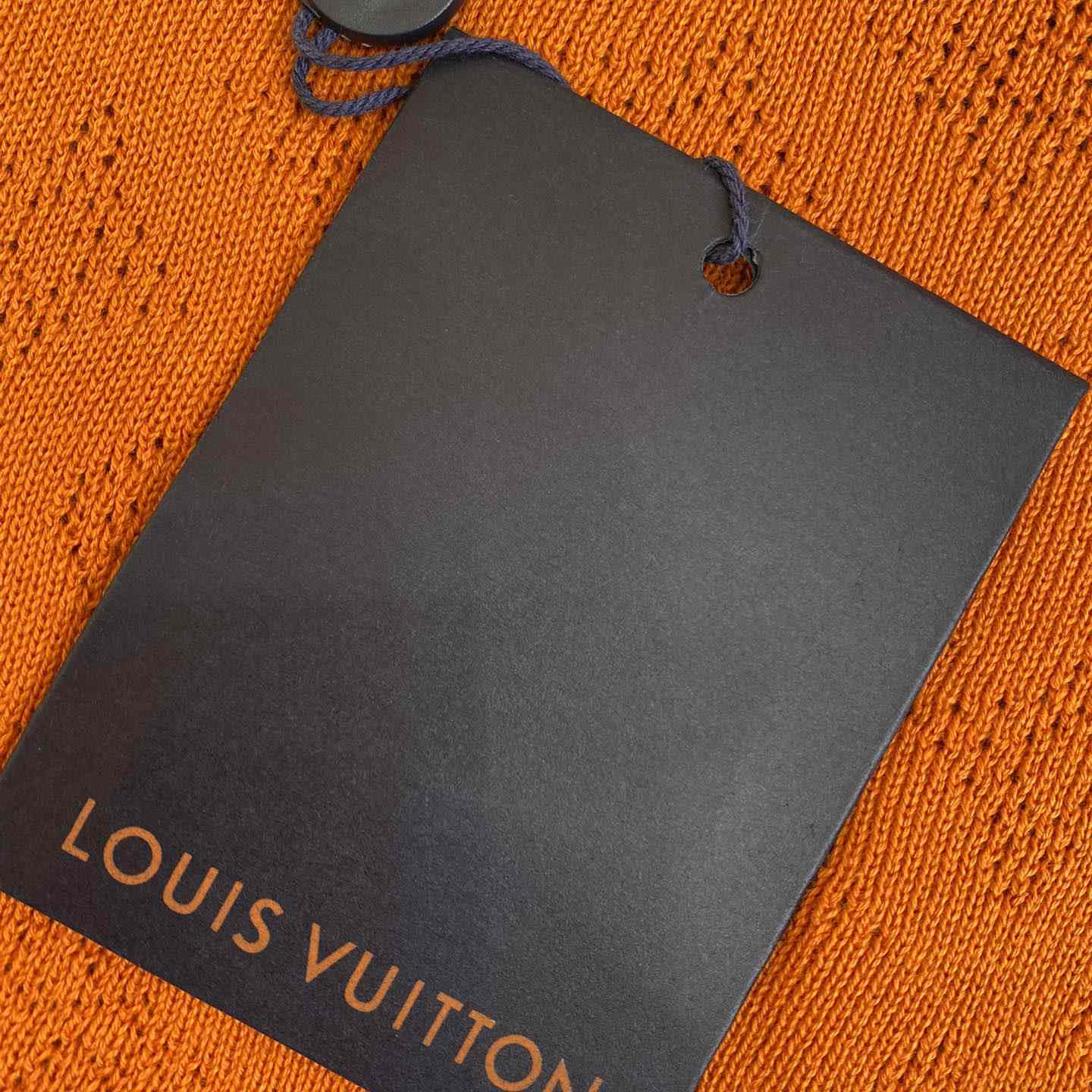 Louis Vuitton Monogram Pointelle Short-Sleeved Cotton Shirt   1AFQSY - PerfectKickZ