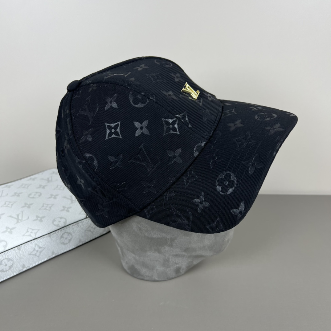 Louis Vuitton Monogram Cap - PerfectKickZ