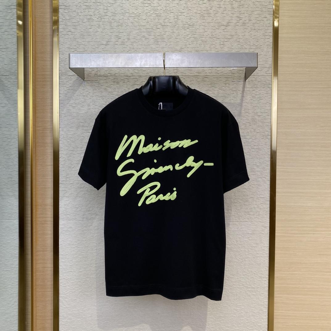 Givenchy Maison GIVENCHY T-shirt In Cotton - PerfectKickZ