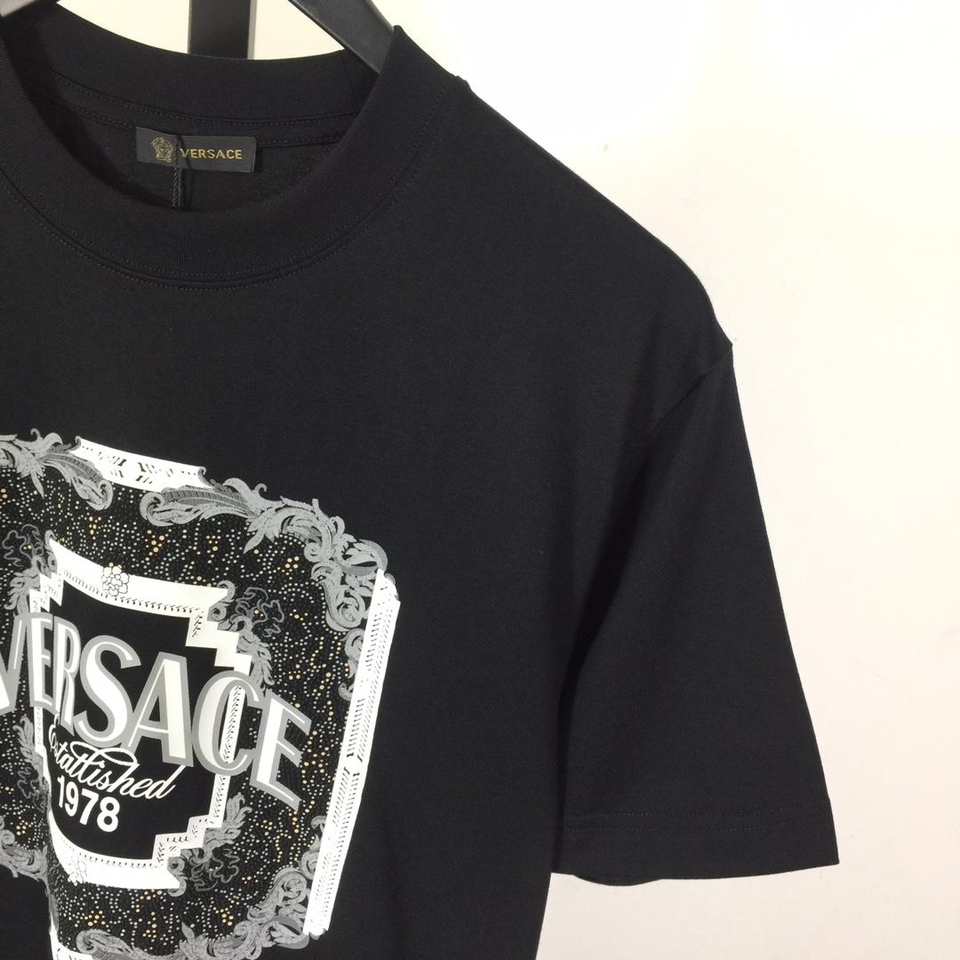 Versace Cotton T-shirt - PerfectKickZ