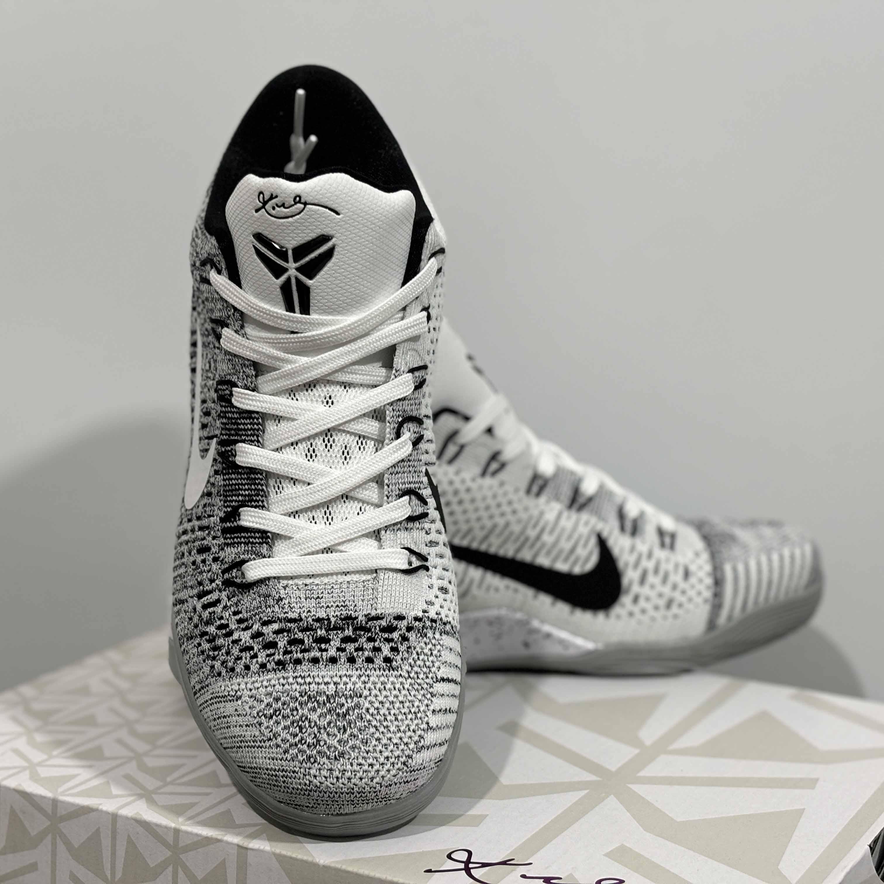 Nike Kobe 9 Elite Low Beethoven Sneakers    639045-101 - PerfectKickZ
