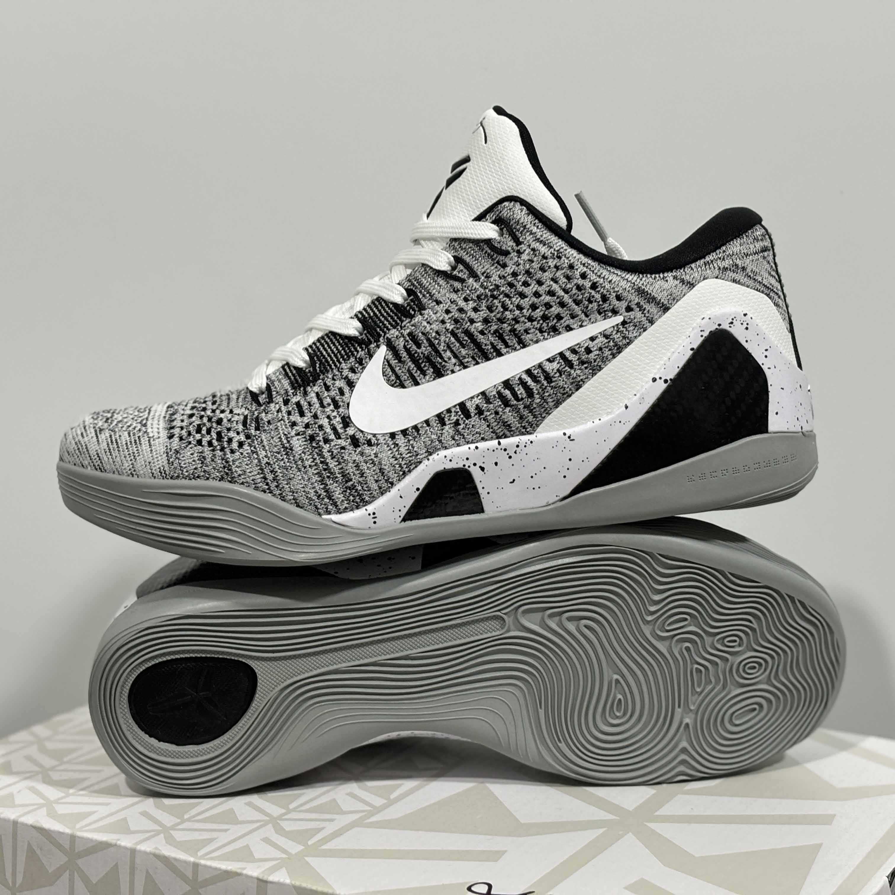 Nike Kobe 9 Elite Low Beethoven Sneakers    639045-101 - PerfectKickZ
