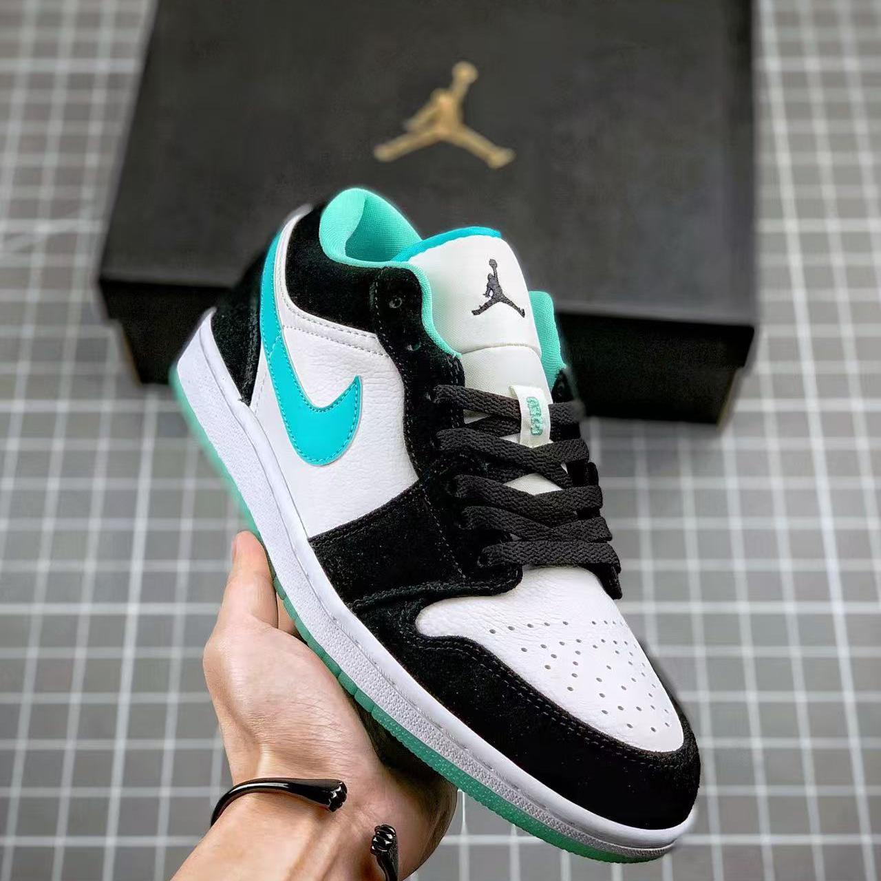 Air Jordan 1 Low Sneaker   CQ9828-131 - PerfectKickZ