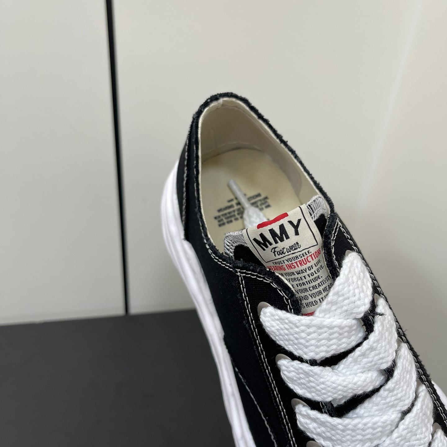 Maison Mihara Yasuhiro Low-Top Sneakers - PerfectKickZ