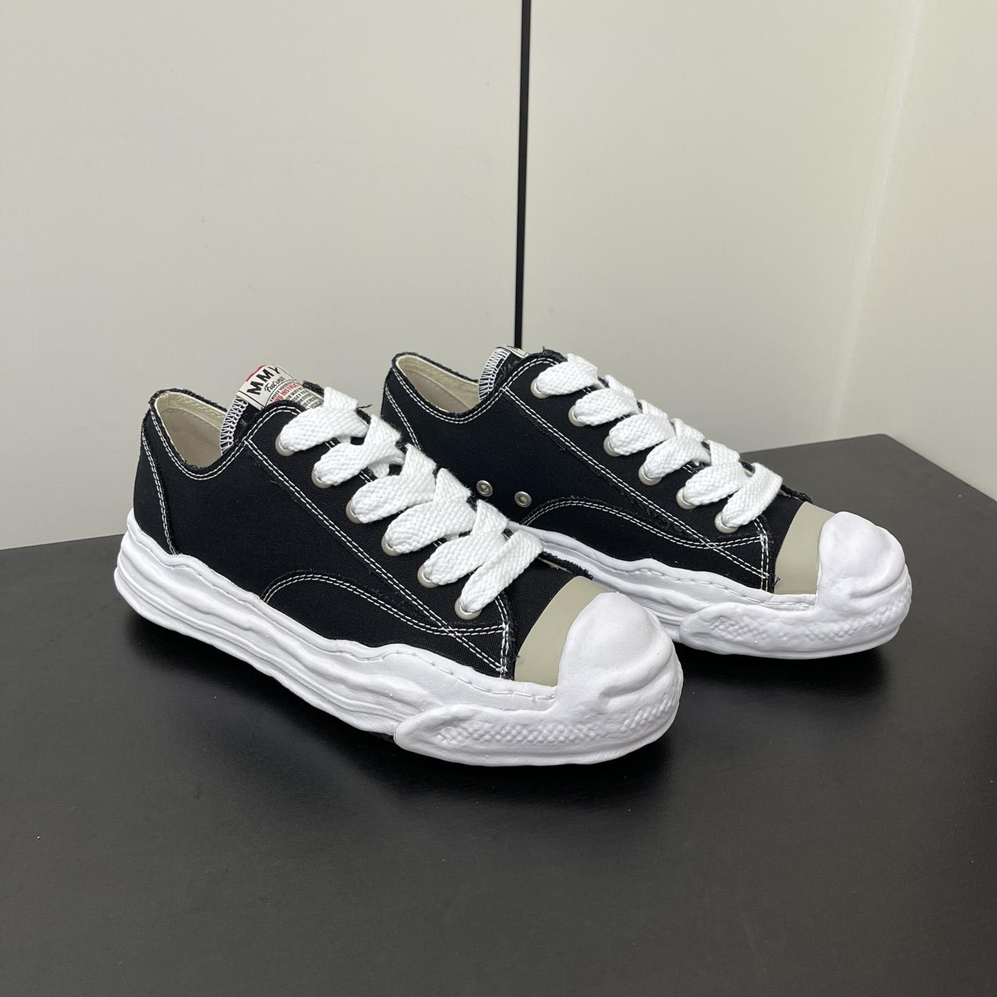 Maison Mihara Yasuhiro Low-Top Sneakers - PerfectKickZ