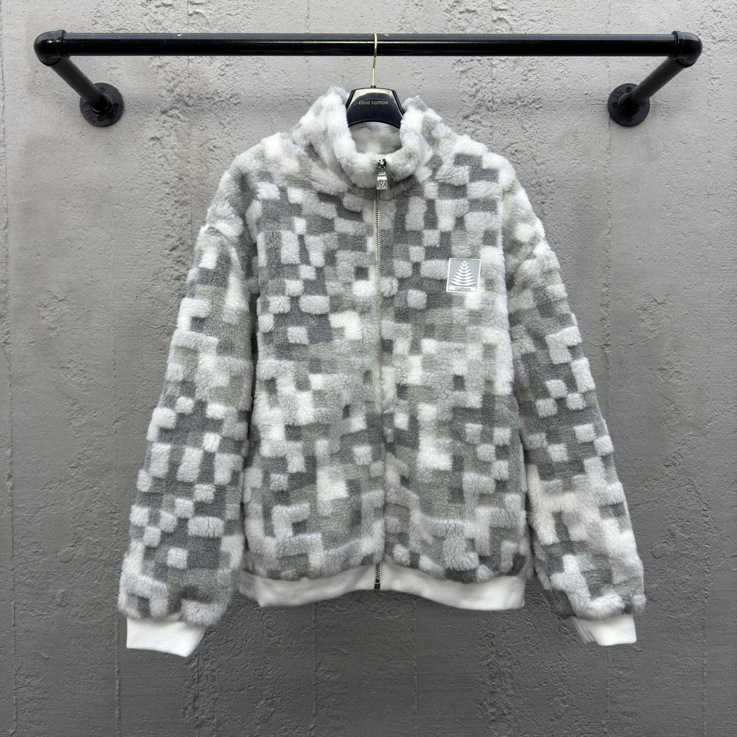 Louis Vuitton Fleece Blouson   1AGK16 - PerfectKickZ
