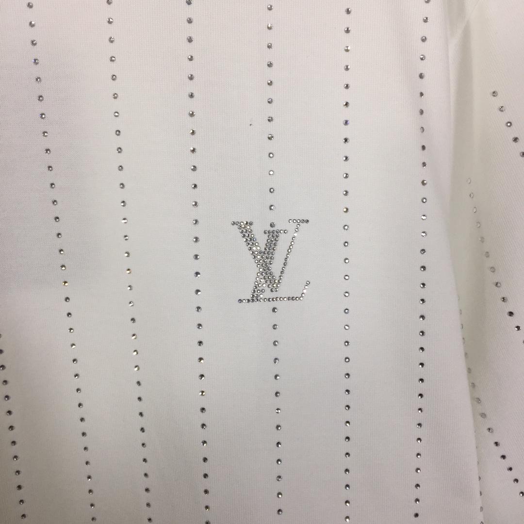 Louis Vuitton Cotton T-Shirt With Crystal - PerfectKickZ