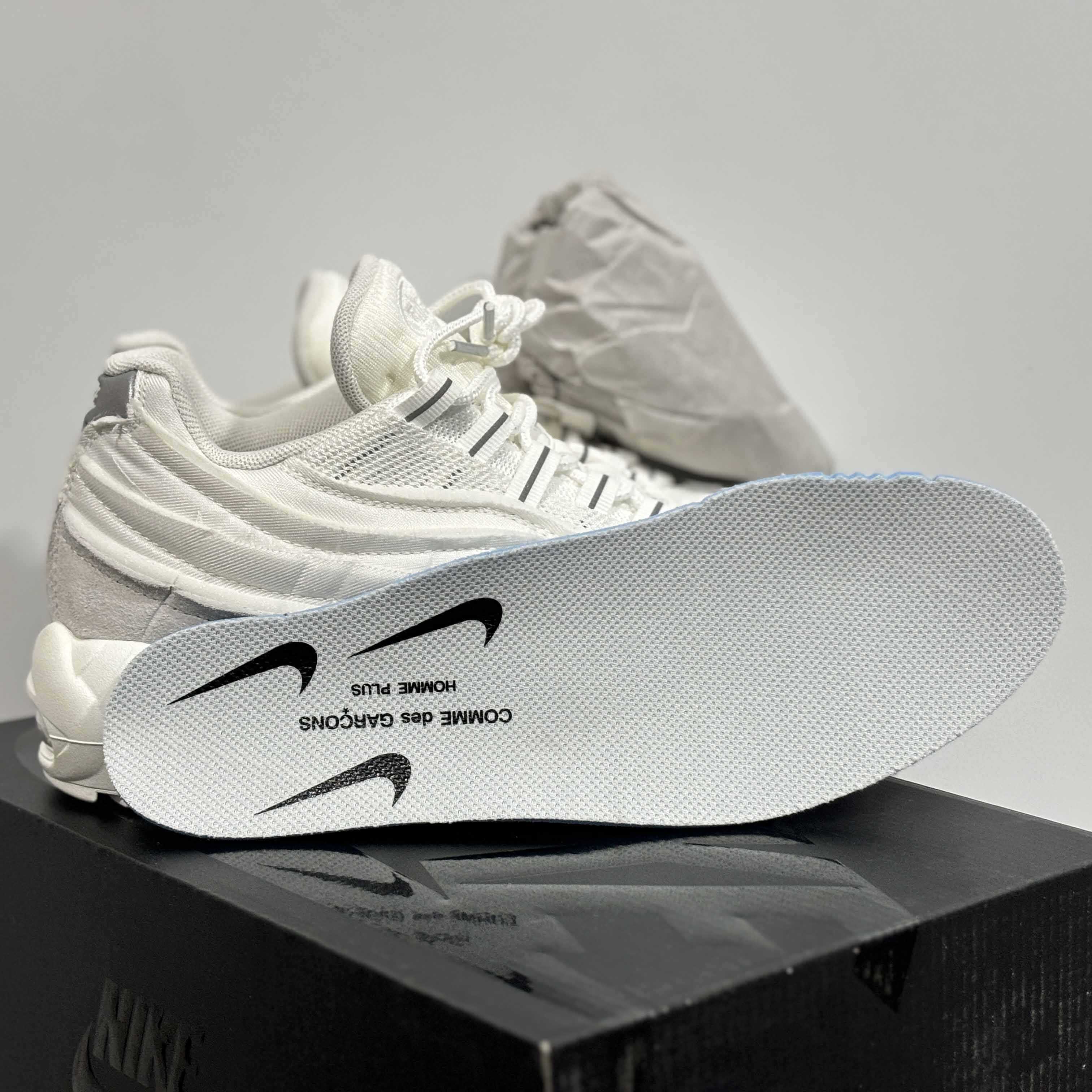 CDG X Nike Air Max 95 OG Sneaker    CU8406-100 - PerfectKickZ
