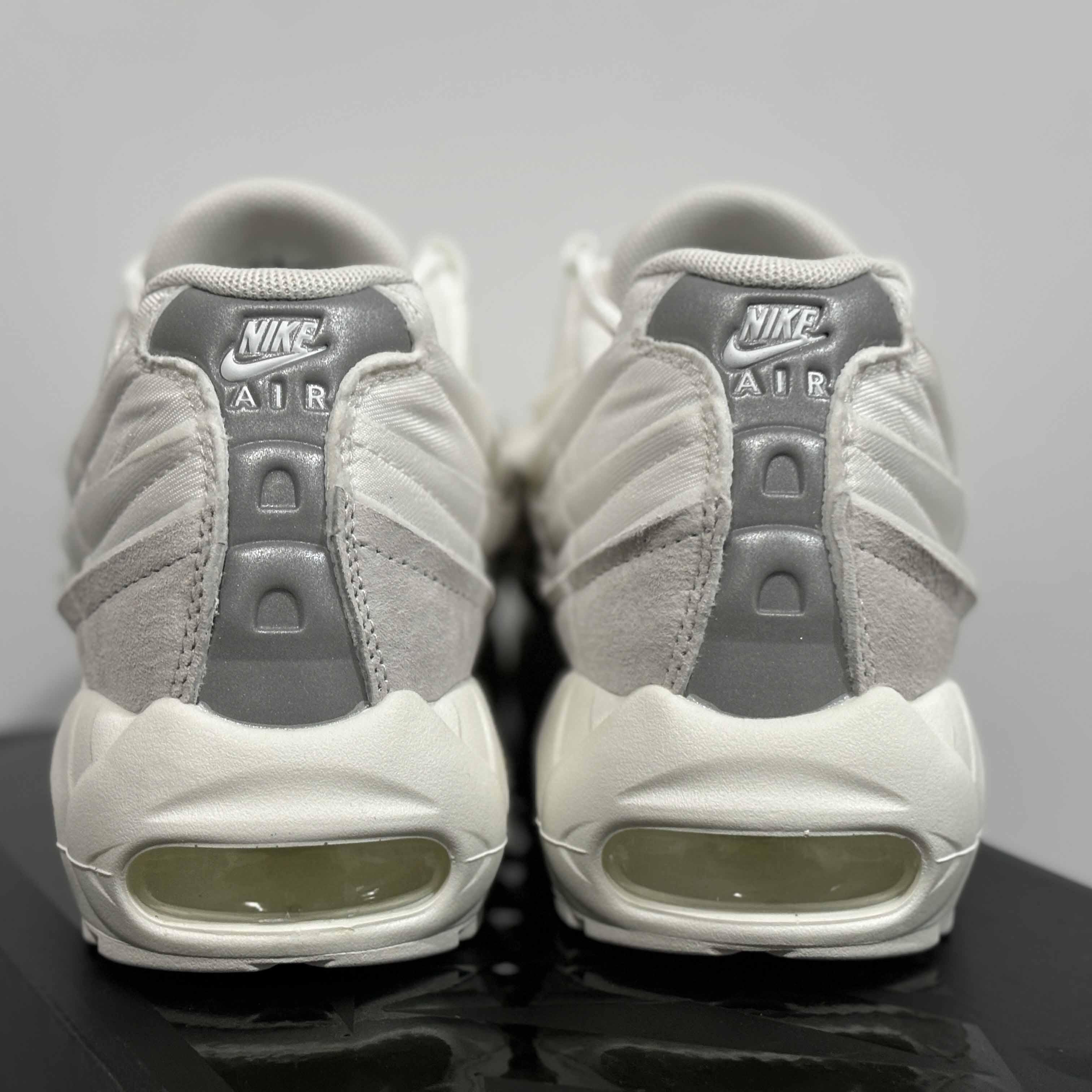 CDG X Nike Air Max 95 OG Sneaker    CU8406-100 - PerfectKickZ