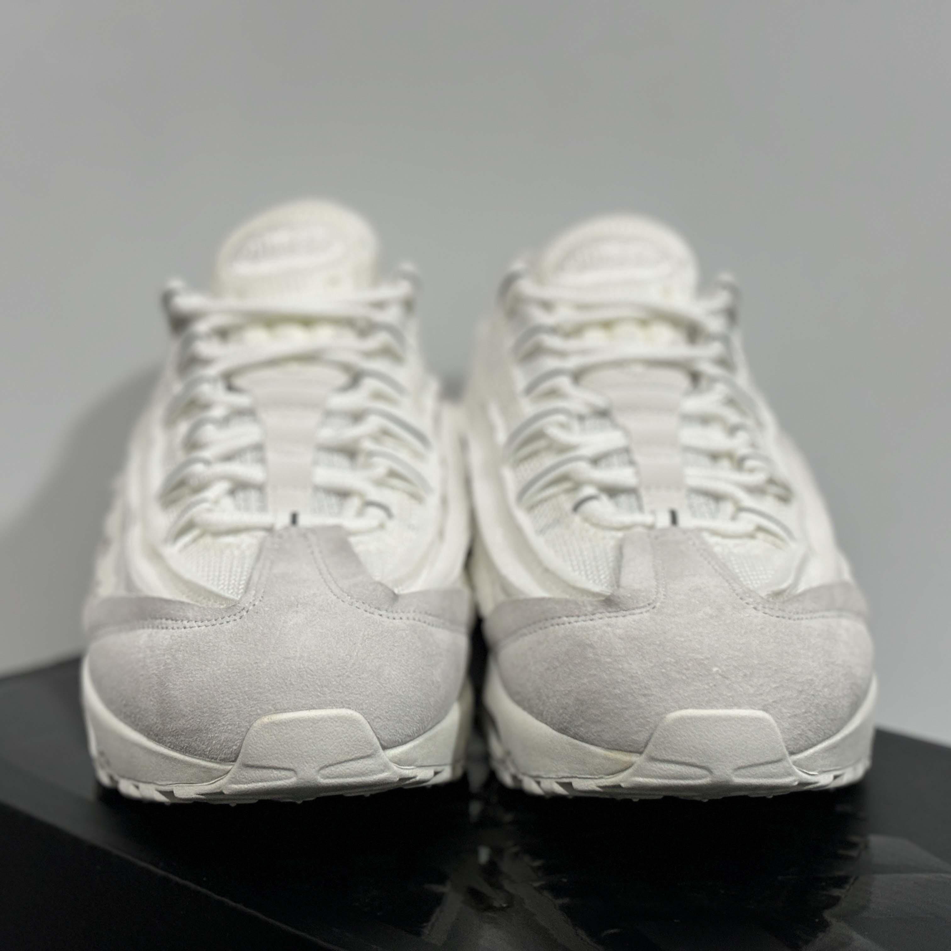 CDG X Nike Air Max 95 OG Sneaker    CU8406-100 - PerfectKickZ