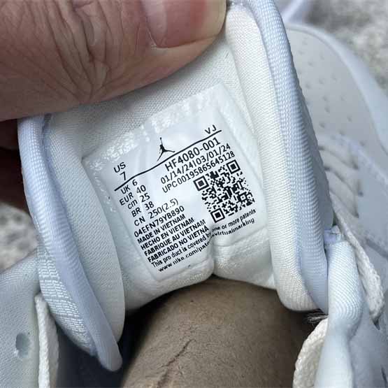  Jordan Air Jordan 1 Low WMNS CNY Sneaker   HF4080-001 - PerfectKickZ